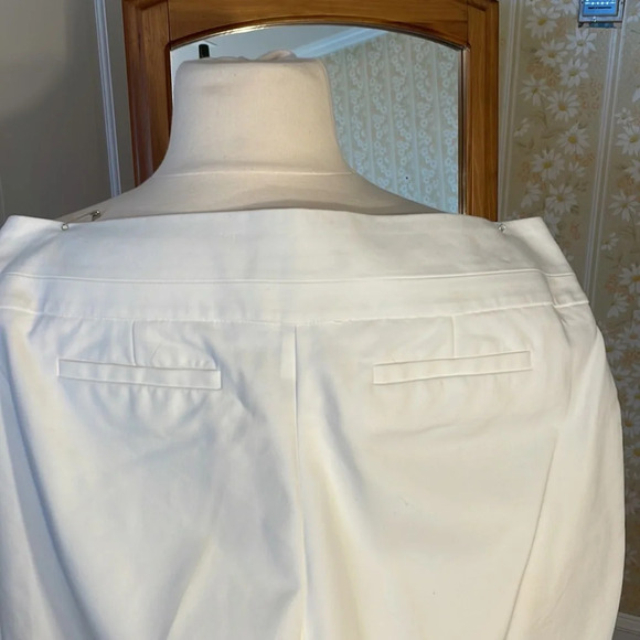 ☀️Apt 9 Tori Capri EUC White size 12 ☀️ - Picture 8 of 8